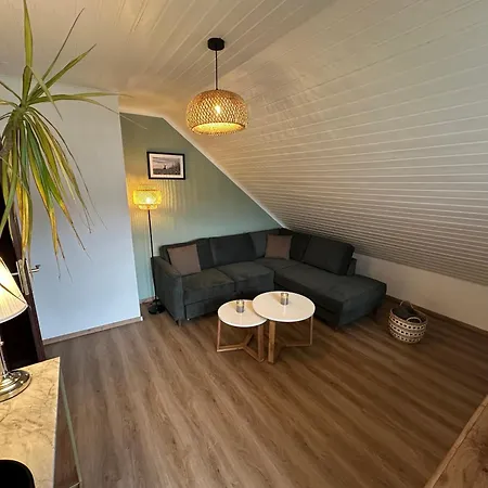 Guest house Eifel Quartier Pension Und Gasthof 